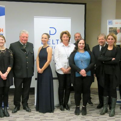 DEHOGA Hessen Gruppenfoto der Zeugnisvergabe 2019