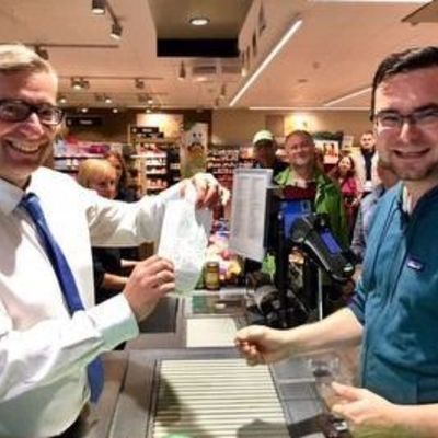 Edeka Kassendienst in Obertshausen
